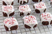 Load image into Gallery viewer, Egg Free Royal Icing Mix